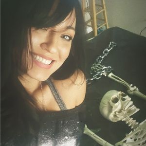 Meet your Posher, Angela